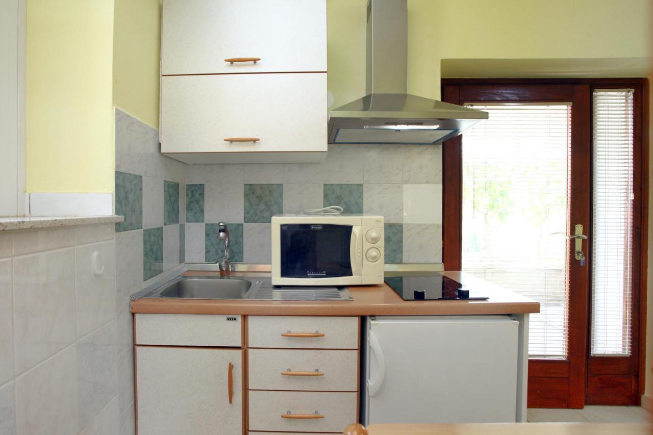 Dino Studio And Room Apartments Portorose Esterno foto