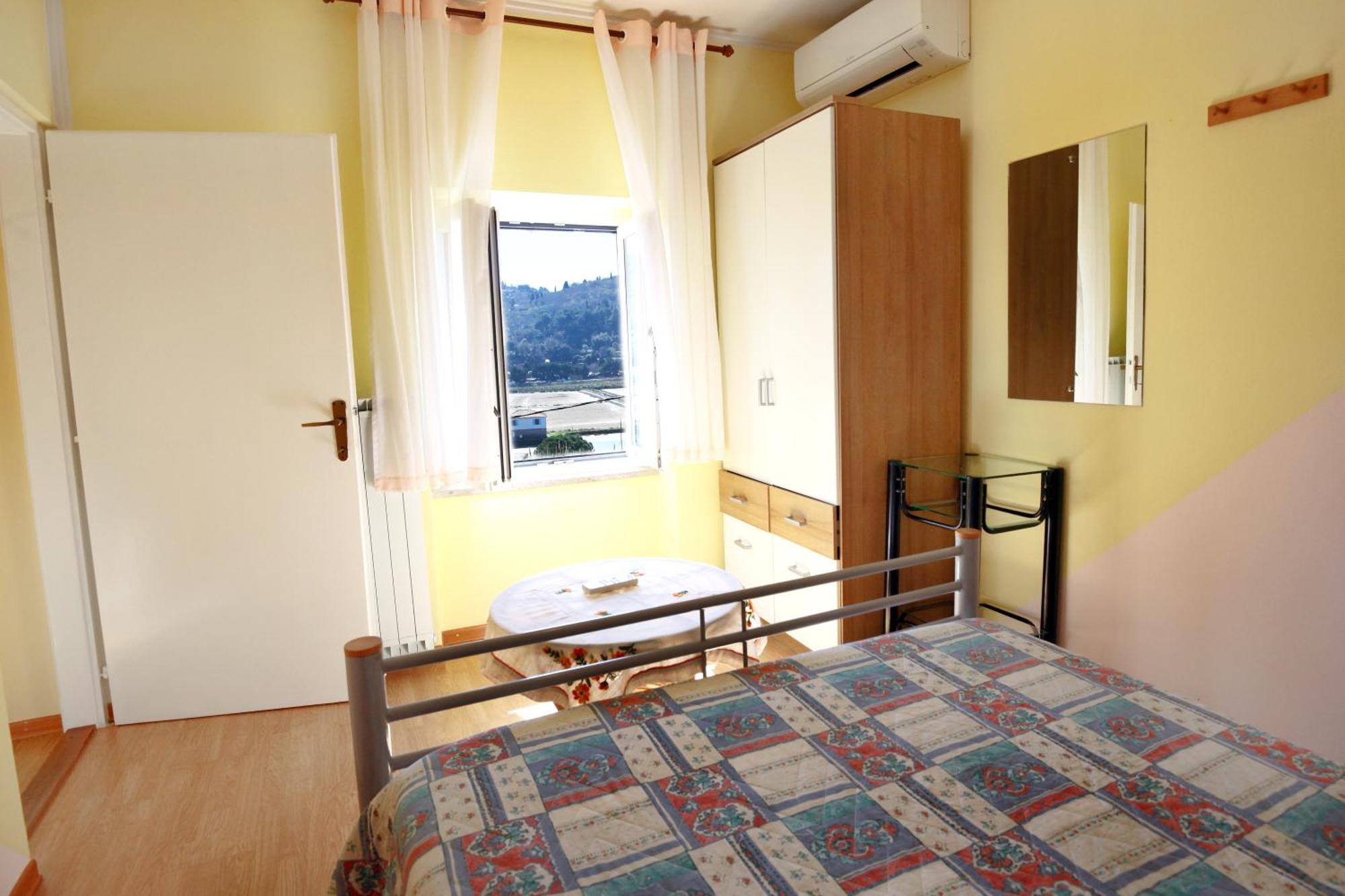 Dino Studio And Room Apartments Portorose Esterno foto